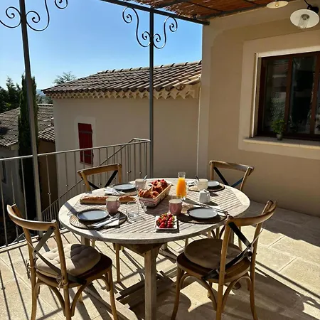 Apartment Sous La Pergola