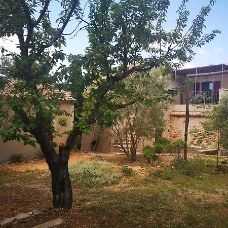 Apartment Sous La Pergola Saint-Saturnin-d'Apt
